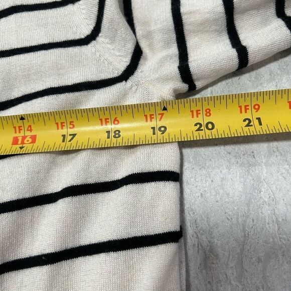 Neiman Marcus Women’s Cashmere Wool Silk Striped Open Front Lace Cardigan Size S - Picture 12 of 15